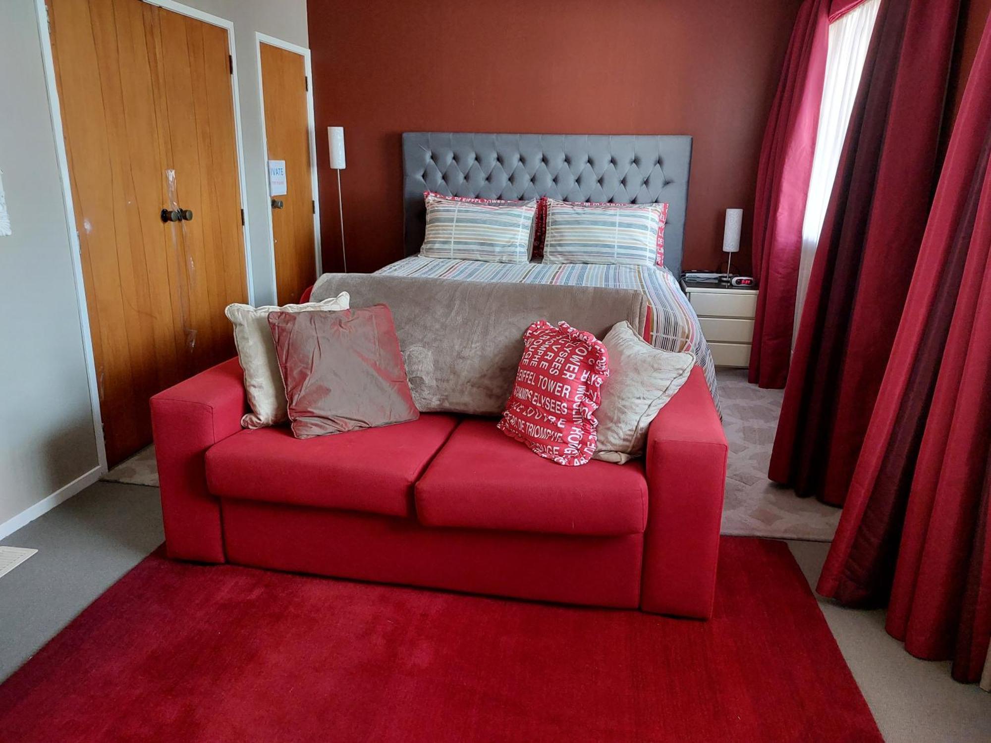 Bed And Breakfast Happy Home Taupo Accommodation Exterior foto